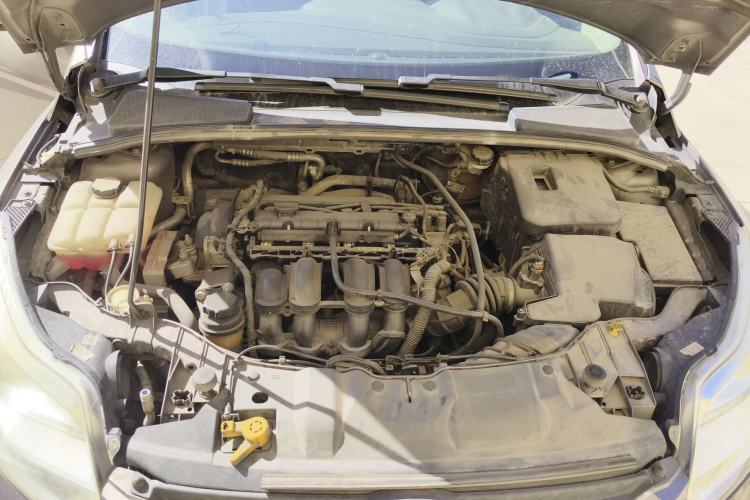 Used Ford Focus 2012 Sedan 1.6L Automatic Fashion Edition Engine Bay