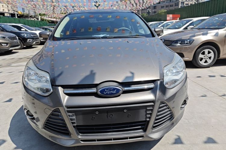 Used Ford Focus 2012 Sedan 1.6L Automatic Fashion Edition Front