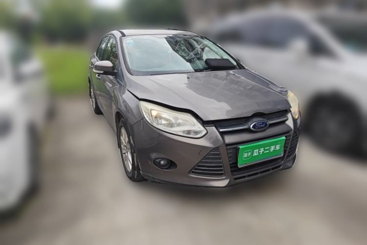Used Ford Focus 2012 Sedan 1.6L Automatic Comfort Model Front Right 45 Deg