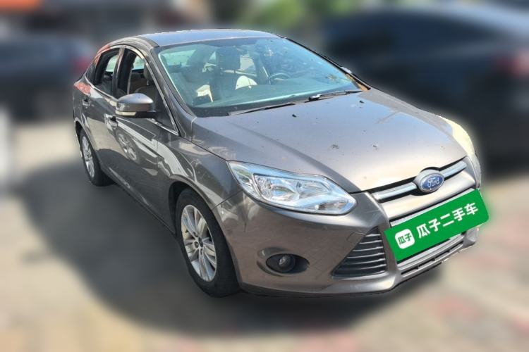 Used Ford Focus 2012 Sedan 1.6L Automatic Comfort Model Front Right 45 Deg