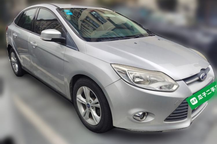 Used Ford Focus 2012 Sedan 1.6L Automatic Fashion Edition Front Right 45 Deg