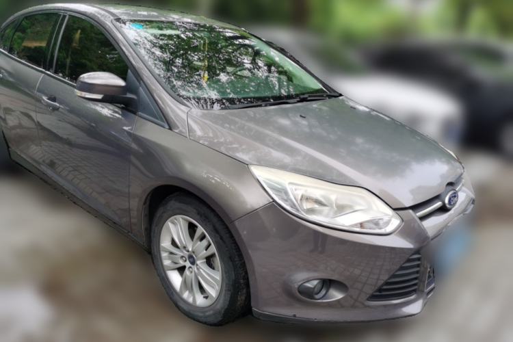Used Ford Focus 2012 Sedan 1.6L Automatic Comfort Model Front Right 45 Deg