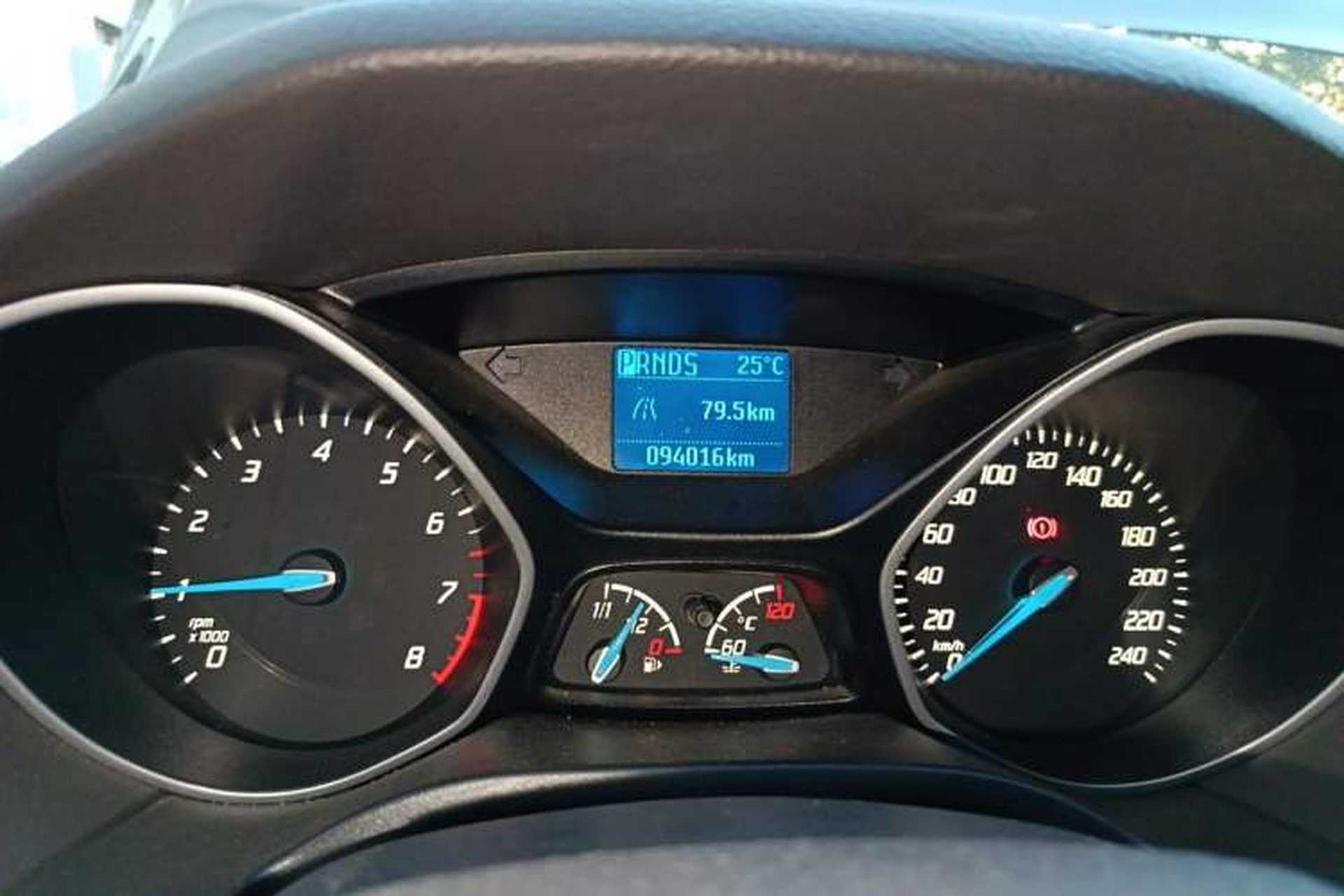 Used Ford Focus 2012 Sedan 1.6L Automatic Comfort Model Instrument Cluster
