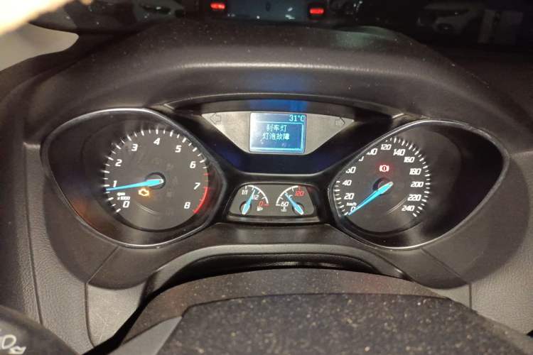 Used Ford Focus 2012 Sedan 1.6L Manual Fashion Edition Instrument Cluster