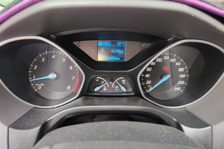 Used Ford Focus 2012 Sedan 1.6L Automatic Comfort Model Instrument Cluster