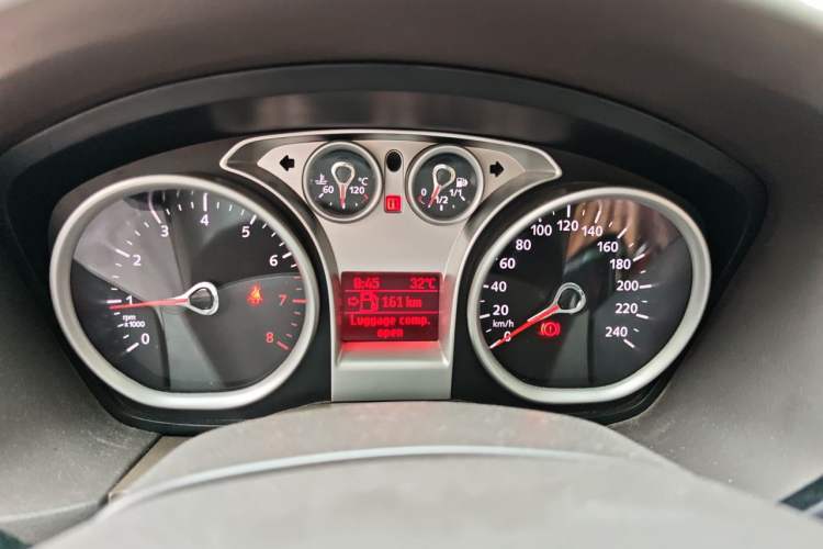 Used Ford Focus 2012 Sedan Classic 1.8L Manual Base Model Instrument Cluster