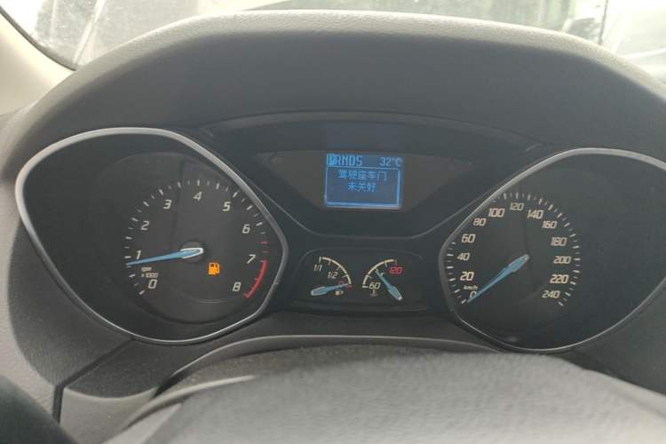 Used Ford Focus 2012 Sedan 1.6L Automatic Fashion Edition Instrument Cluster