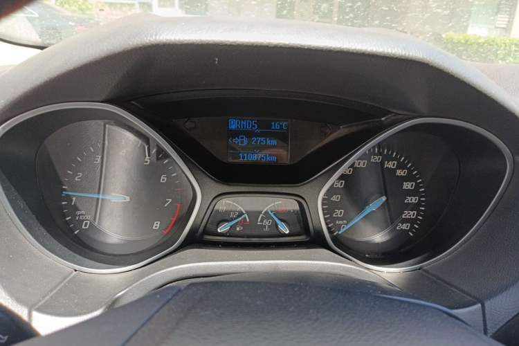 Used Ford Focus 2012 Sedan 1.6L Automatic Fashion Edition Instrument Cluster
