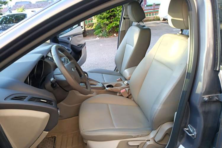 Used Ford Focus 2012 Sedan 1.6L Automatic Comfort Model Left Front Seat