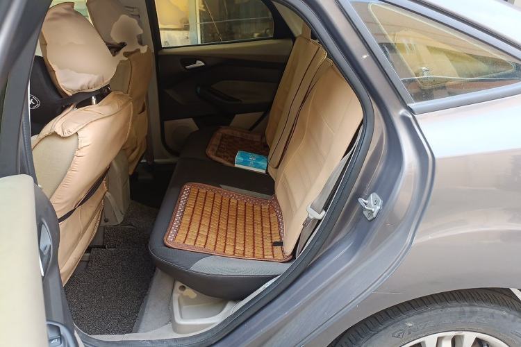 Used Ford Focus 2012 Sedan 1.6L Manual Comfort Model Left Rear Seat
