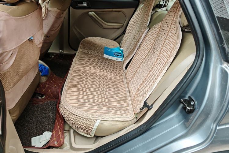 Used Ford Focus 2012 Sedan Classic 1.8L Manual Base Model Left Rear Seat