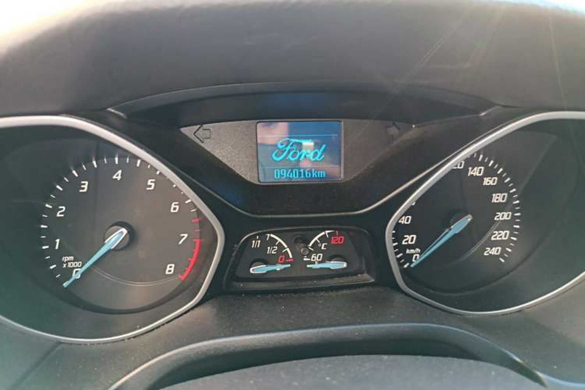 Used Ford Focus 2012 Sedan 1.6L Automatic Comfort Model Odometer Close Up