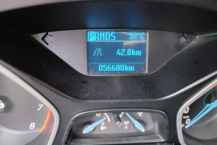 Used Ford Focus 2012 Sedan 1.6L Automatic Comfort Model Odometer Close Up