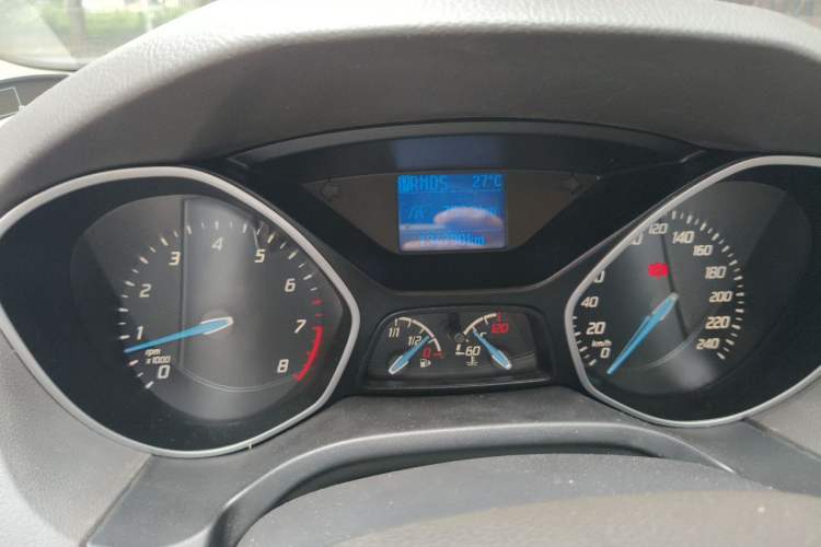 Used Ford Focus 2012 Sedan 1.6L Automatic Comfort Model Odometer Close Up