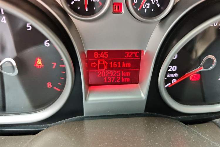 Used Ford Focus 2012 Sedan Classic 1.8L Manual Base Model Odometer Close Up