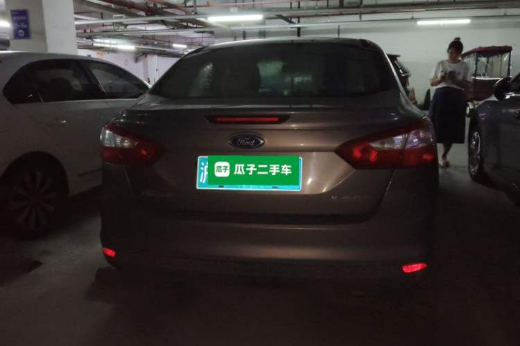Used Ford Focus 2012 Sedan 1.6L Automatic Fashion Edition Rear