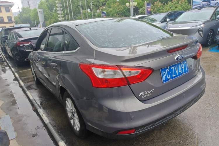 Used Ford Focus 2012 Sedan 2.0L Automatic Flagship Model Rear Left 45 Deg