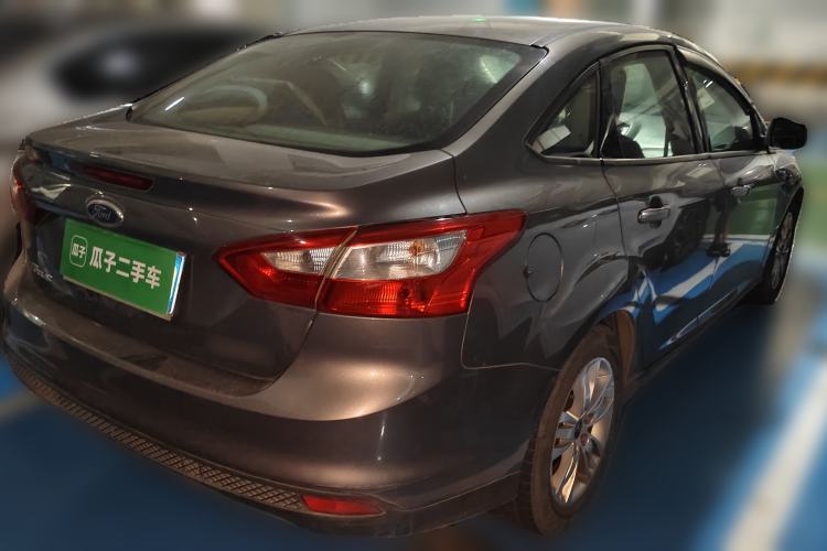 Used Ford Focus 2012 Sedan 1.6L Manual Comfort Model Rear Right 45 Deg