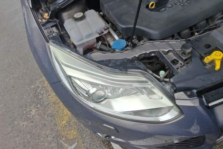 Used Ford Focus 2012 Sedan 2.0L Automatic Flagship Model Right Front Headlight