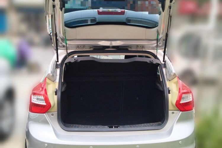 Used Ford Focus 2012 Hatchback 1.6L Automatic Comfort Model Trunk