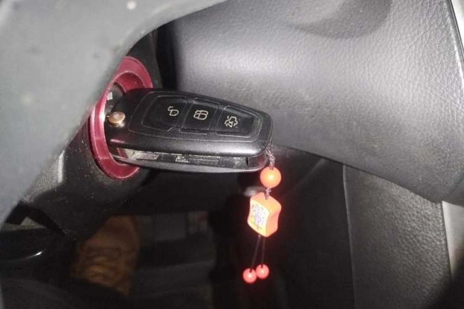 Used Ford Focus 2012 Sedan 1.6L Automatic Fashion Edition Vehicle Key