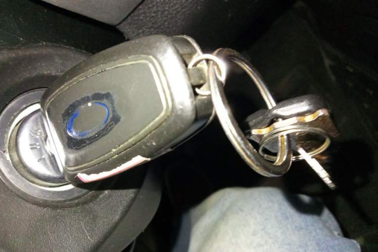 Used Ford Focus 2012 Sedan 1.6L Manual Fashion Edition Vehicle Key