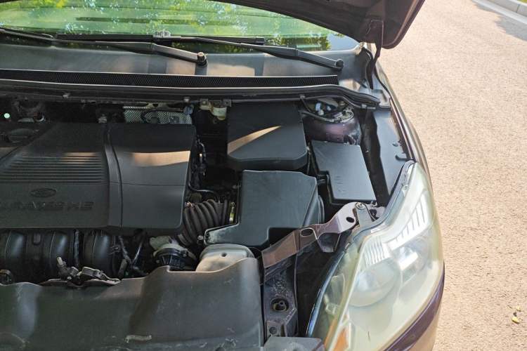 Used Ford Focus 2012 Sedan Classic 1.8L Automatic Fashion Edition Engine Bay Left