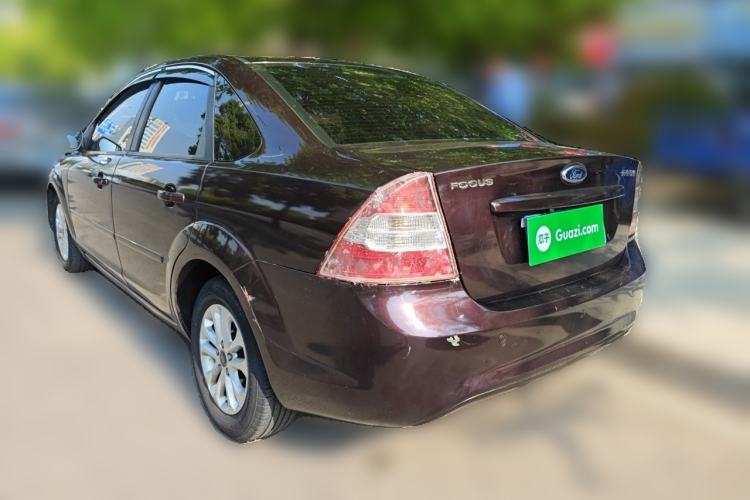 Used Ford Focus 2012 Sedan Classic 1.8L Automatic Fashion Edition Rear Left 45 Deg