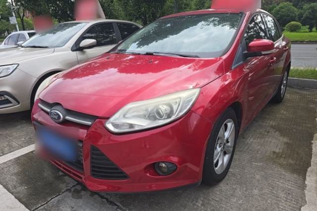 Used Ford Focus 2012 Sedan 1.6L Automatic Fashion Edition