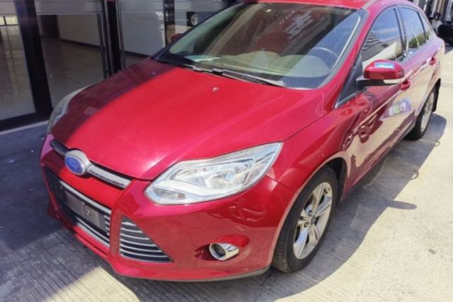 Used Ford Focus 2012 Sedan 1.6L Automatic Fashion Edition