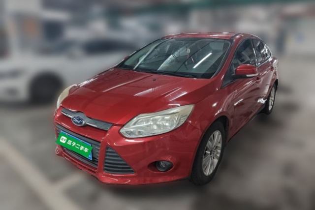 Ford Focus 2012 Sedan 1.6L Manual Comfort Model d’occasion