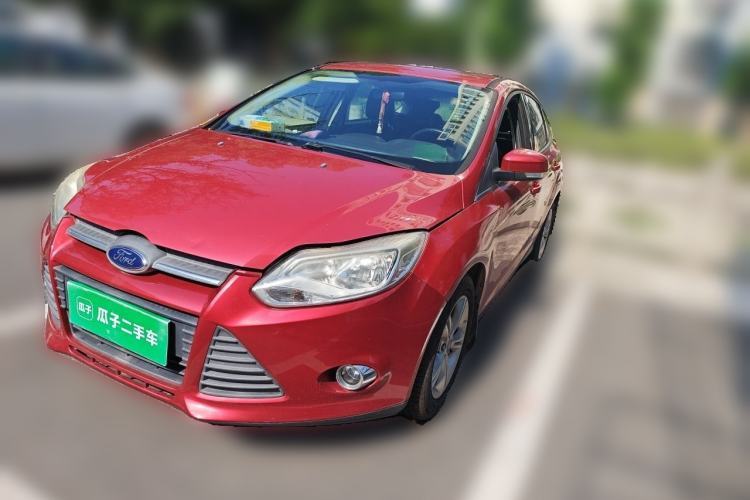 Ford Focus 2012 Hatchback 1.6L Manual Fashion Edition d’occasion Guazi used car, China used car export, Used car for sale, Used  cars, Cheapest cars for sale