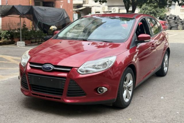 Used Ford Focus 2012 Hatchback 1.6L Automatic Fashion Edition