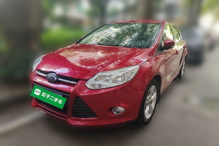 Used Ford Focus 2012 Hatchback 1.6L Automatic Fashion Edition Guazi used car, China used car export, Used car for sale, Used cars, Cheapest cars for sale