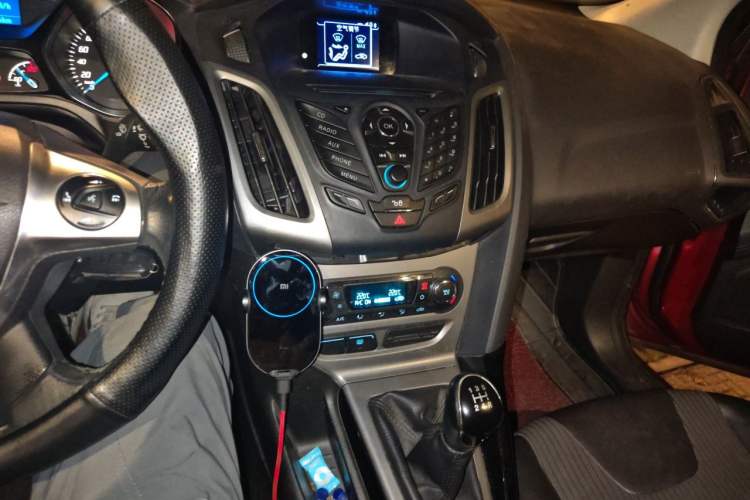 Used Ford Focus 2012 Sedan 1.6L Manual Fashion Edition Audio And AC Panel
