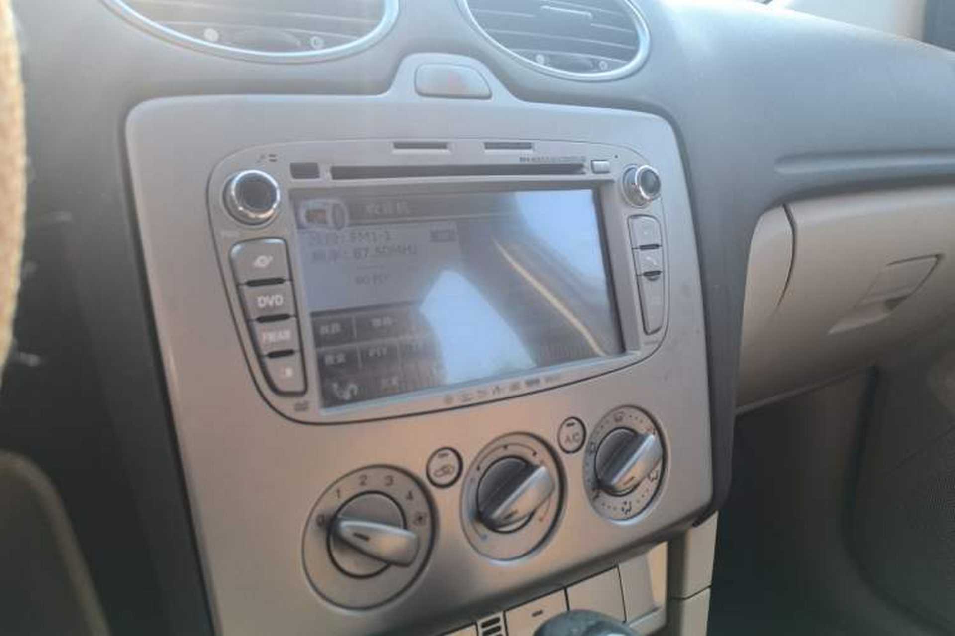 Used Ford Focus 2012 Sedan Classic 1.8L Automatic Base Model Audio And AC Panel