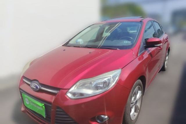 Ojetý Ford Focus 2012 Hatchback 1.6L Manual Fashion Edition