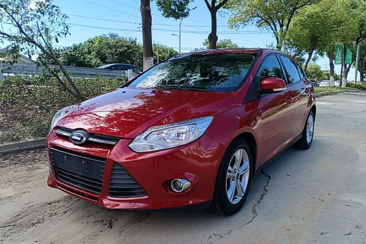 Used Ford Focus 2012 Hatchback 1.6L Automatic Fashion Edition Guazi used car, China used car export, Used car for sale, Used  cars, Cheapest cars for sale