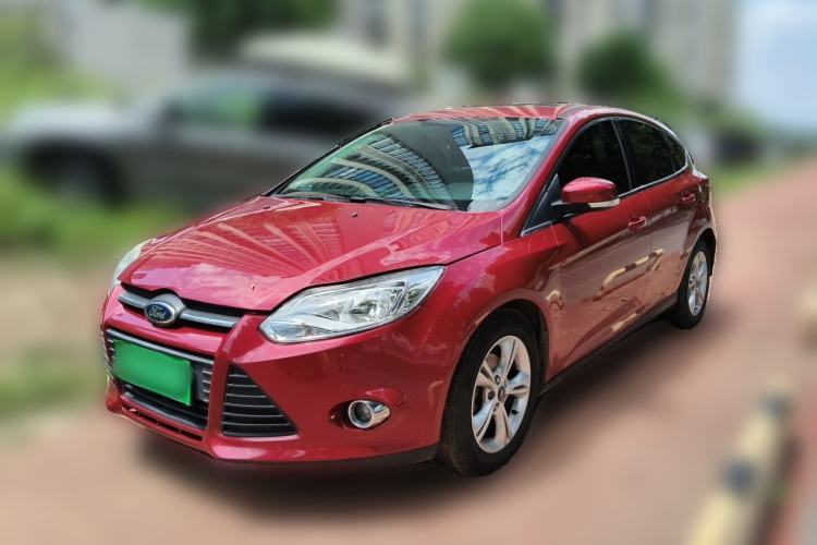 Used Ford Focus 2012 Hatchback 1.6L Automatic Fashion Edition Guazi used car, China used car export, Used car for sale, Used cars, Cheapest cars for sale
