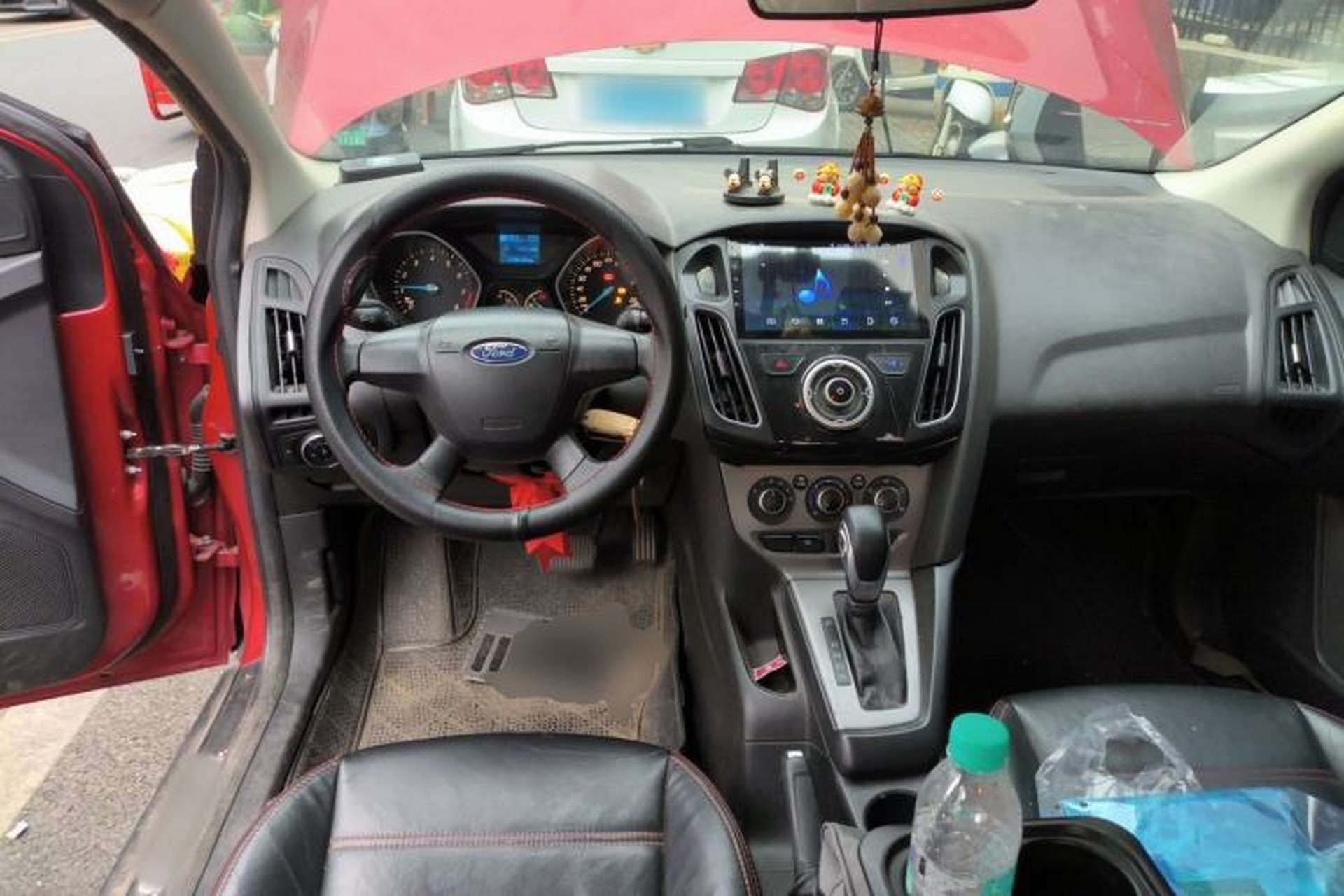 Used Ford Focus 2012 Hatchback 1.6L Automatic Comfort Model Center Console