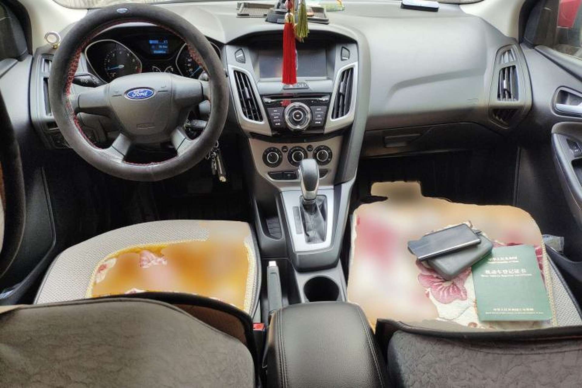 Used Ford Focus 2012 Hatchback 1.6L Automatic Comfort Model Center Console