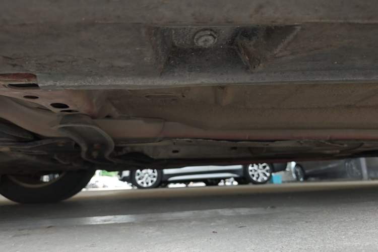Used Ford Focus 2012 Hatchback 1.6L Manual Fashion Edition Chassis Front Left