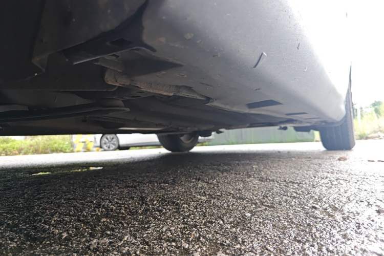 Used Ford Focus 2012 Hatchback 1.6L Manual Fashion Edition Chassis Front Left