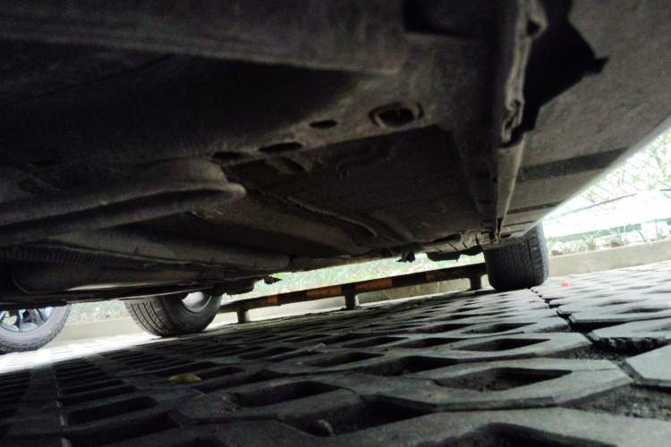 Used Ford Focus 2012 Sedan 1.6L Manual Fashion Edition Chassis Front Left