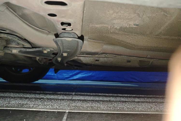 Used Ford Focus 2012 Sedan 1.6L Automatic Comfort Model Chassis Front Left