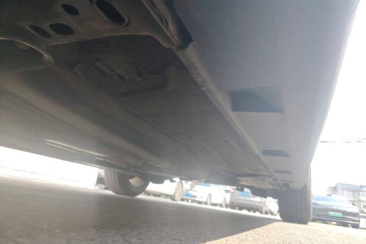 Used Ford Focus 2012 Hatchback 1.6L Manual Fashion Edition Chassis Front Left