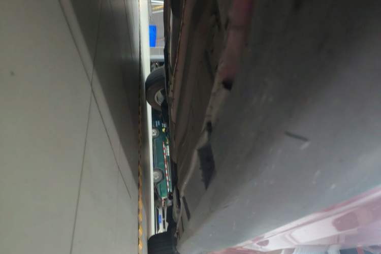 Used Ford Focus 2012 Sedan 1.6L Automatic Comfort Model Chassis Front Left