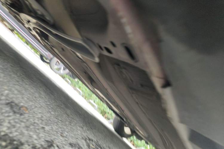 Used Ford Focus 2012 Hatchback 1.6L Automatic Fashion Edition Chassis Front Left