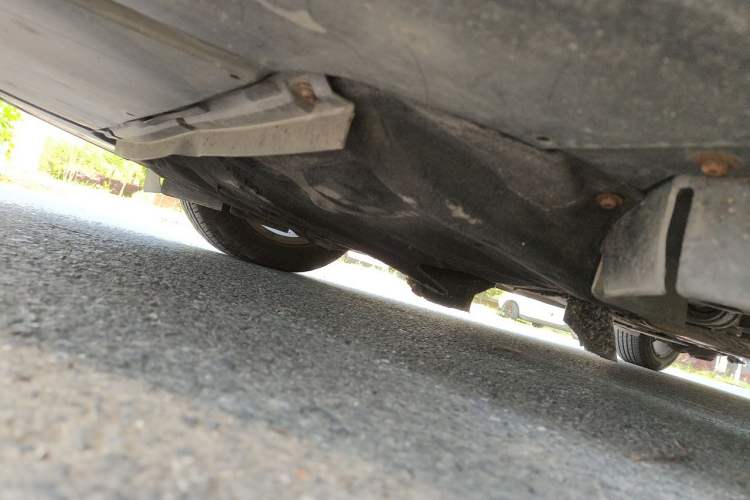 Used Ford Focus 2012 Hatchback 1.6L Automatic Fashion Edition Chassis Front Left