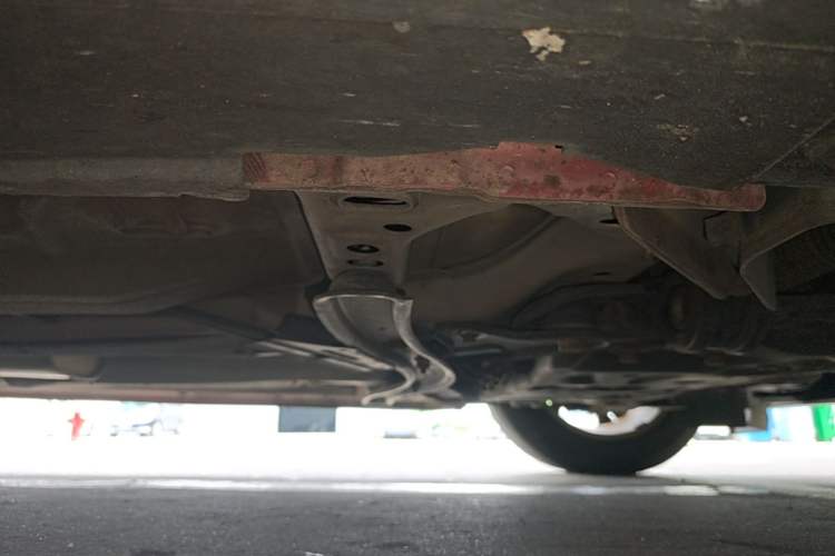 Used Ford Focus 2012 Hatchback 1.6L Manual Fashion Edition Chassis Front Right